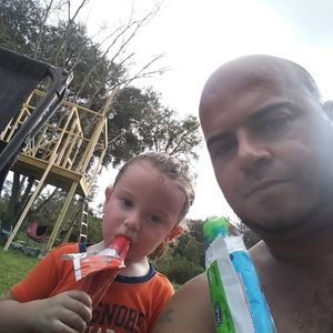 Meet your Posher, Louis